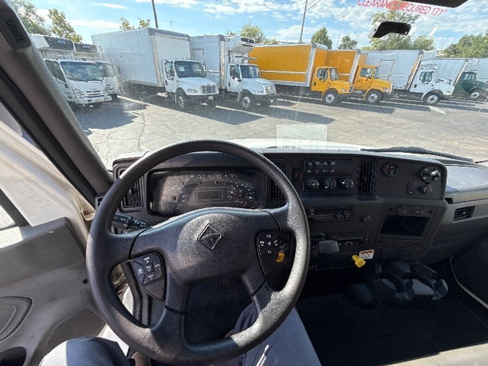 Refrigerated Truck-Light and Medium Duty Trucks-International-2020-MV607-Baltimore-MD-184,926\n\t\tmiles-$ 51,250 - Image 18