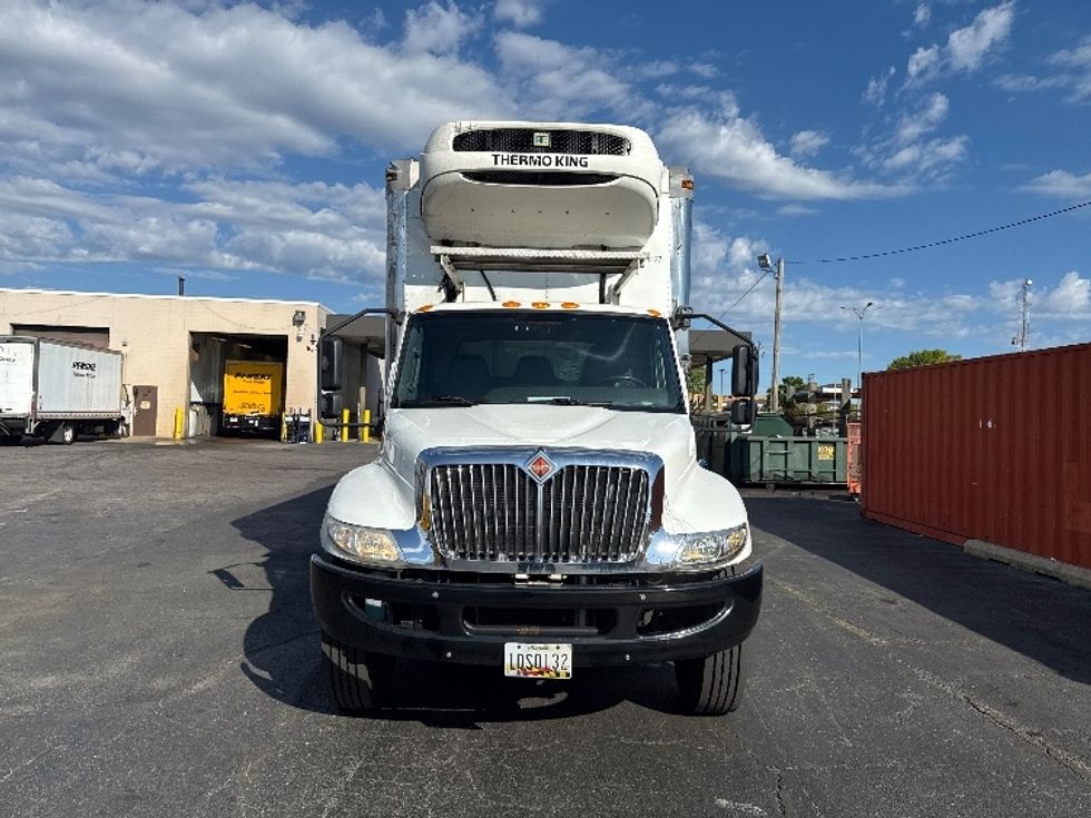 Refrigerated Truck-Light and Medium Duty Trucks-International-2020-MV607-Baltimore-MD-184,926\n\t\tmiles-$ 51,250 - Image 2