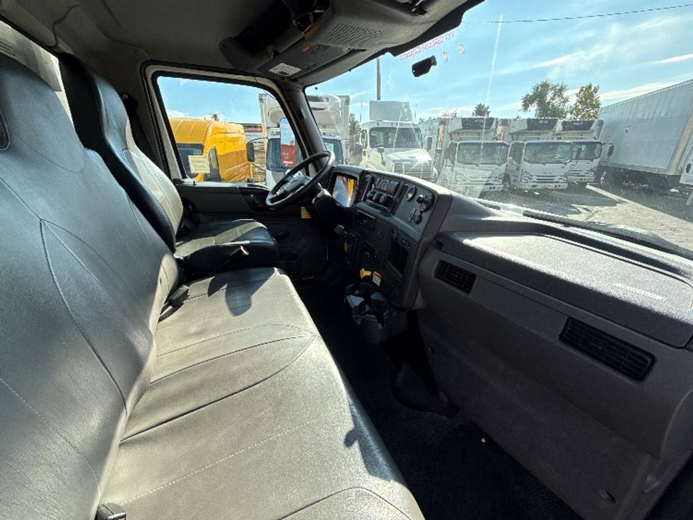 Refrigerated Truck-Light and Medium Duty Trucks-International-2020-MV607-Baltimore-MD-184,926\n\t\tmiles-$ 51,250 - Image 22