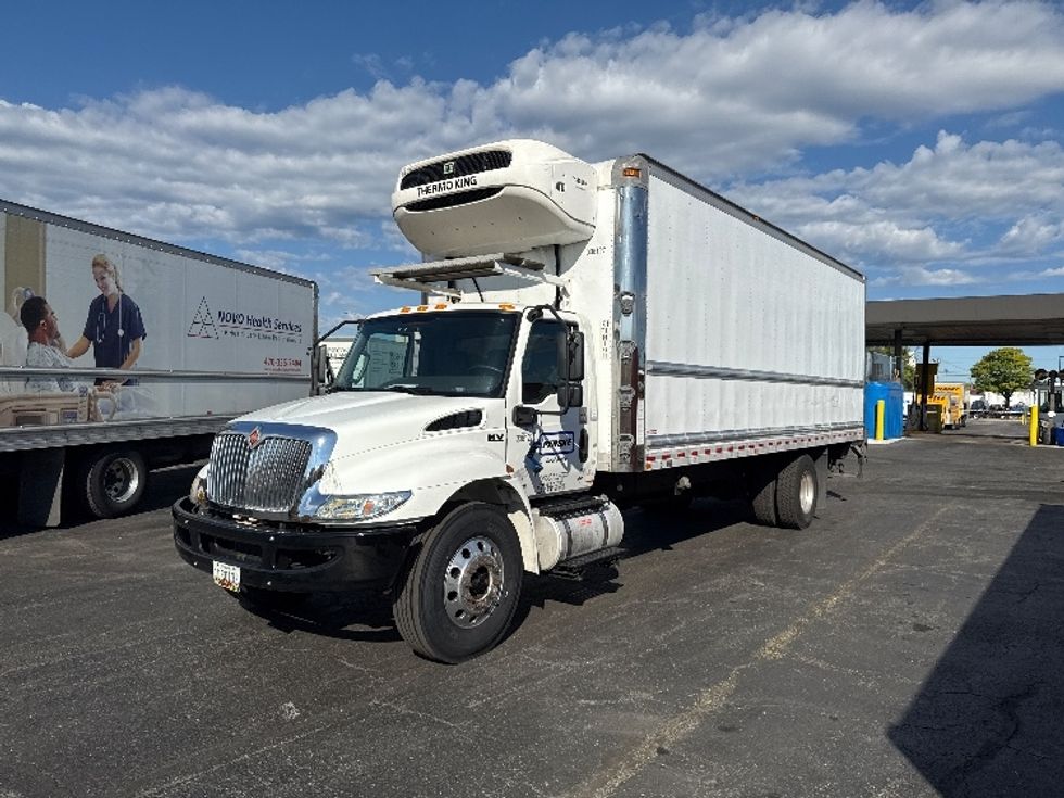 Refrigerated Truck-Light and Medium Duty Trucks-International-2020-MV607-Baltimore-MD-186,139\n\t\tmiles-$ 53,500 - Image 3