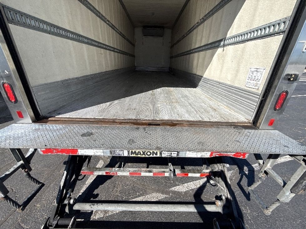 Refrigerated Truck-Light and Medium Duty Trucks-International-2020-MV607-Baltimore-MD-210,963\n\t\tmiles-$ 48,500 - Image 10