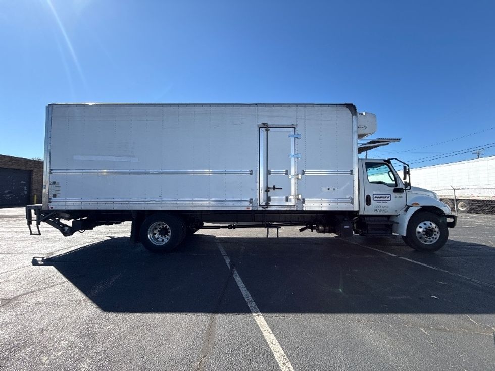 Refrigerated Truck-Light and Medium Duty Trucks-International-2020-MV607-Baltimore-MD-210,963\n\t\tmiles-$ 48,500 - Image 15