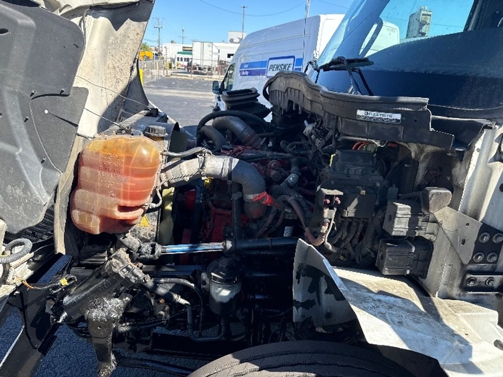 Refrigerated Truck-Light and Medium Duty Trucks-International-2020-MV607-Baltimore-MD-210,963\n\t\tmiles-$ 48,500 - Image 24