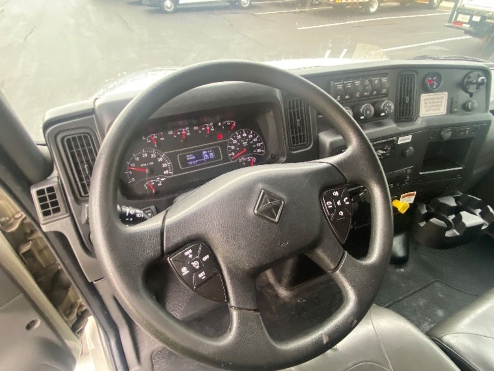 Refrigerated Truck-Light and Medium Duty Trucks-International-2020-MV607-Baltimore-MD-218,593\n\t\tmiles-$ 53,000 - Image 17