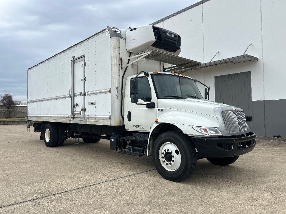 Refrigerated Truck-Light and Medium Duty Trucks-International-2020-MV607-Beaumont-TX-163,512\n\t\tmiles-$ 54,500 - Image 1