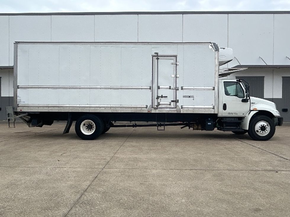 Refrigerated Truck-Light and Medium Duty Trucks-International-2020-MV607-Beaumont-TX-163,512\n\t\tmiles-$ 54,500 - Image 15