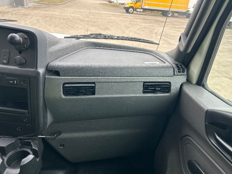 Refrigerated Truck-Light and Medium Duty Trucks-International-2020-MV607-Beaumont-TX-163,512\n\t\tmiles-$ 54,500 - Image 21