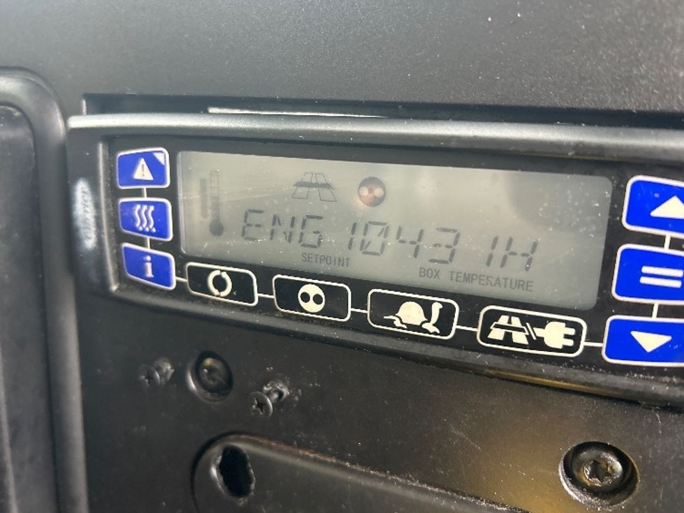 Refrigerated Truck-Light and Medium Duty Trucks-International-2020-MV607-Beaumont-TX-163,512\n\t\tmiles-$ 54,500 - Image 25