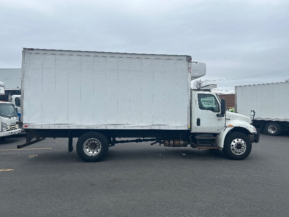 Refrigerated Truck-Light and Medium Duty Trucks-International-2020-MV607-Braintree-MA-160,924\n\t\tmiles-$ 49,500 - Image 15