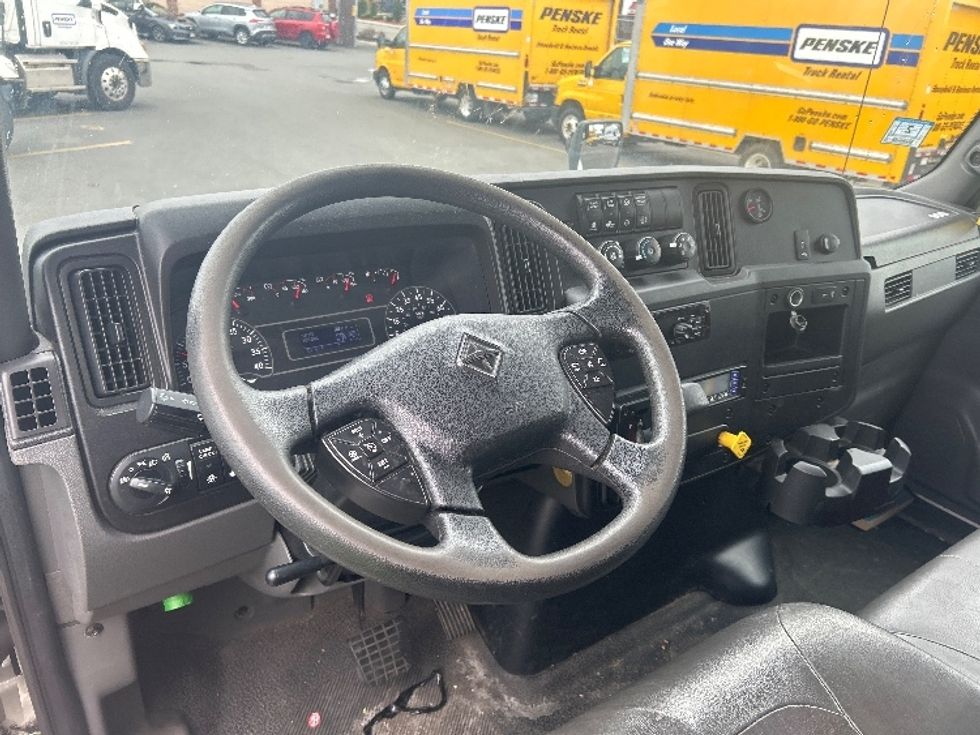 Refrigerated Truck-Light and Medium Duty Trucks-International-2020-MV607-Braintree-MA-160,924\n\t\tmiles-$ 49,500 - Image 17