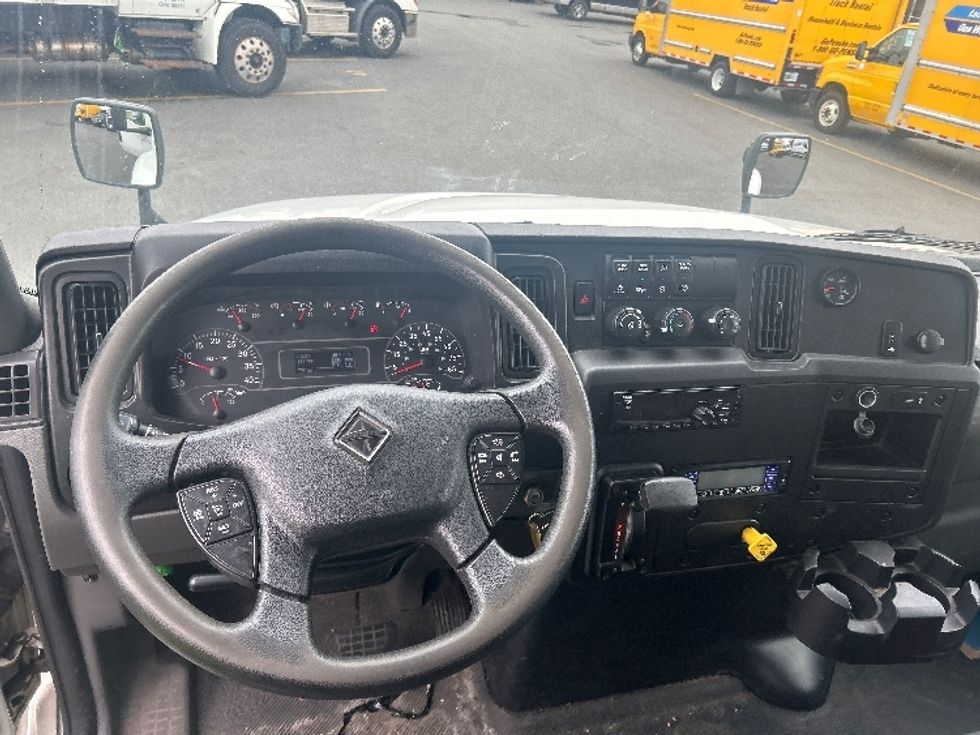 Refrigerated Truck-Light and Medium Duty Trucks-International-2020-MV607-Braintree-MA-160,924\n\t\tmiles-$ 49,500 - Image 18