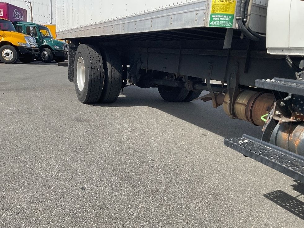 Refrigerated Truck-Light and Medium Duty Trucks-International-2020-MV607-Braintree-MA-180,532\n\t\tmiles-$ 47,250 - Image 14