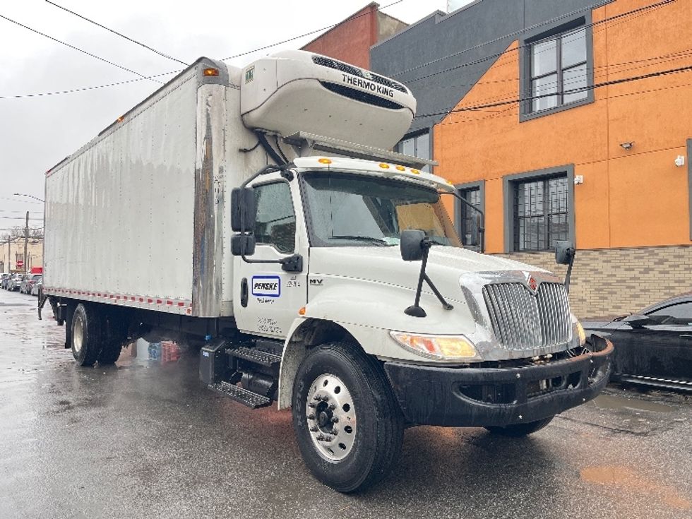 Refrigerated Truck-Light and Medium Duty Trucks-International-2020-MV607-Bronx-NY-135,491\n\t\tmiles-$ 60,000 - Image 1
