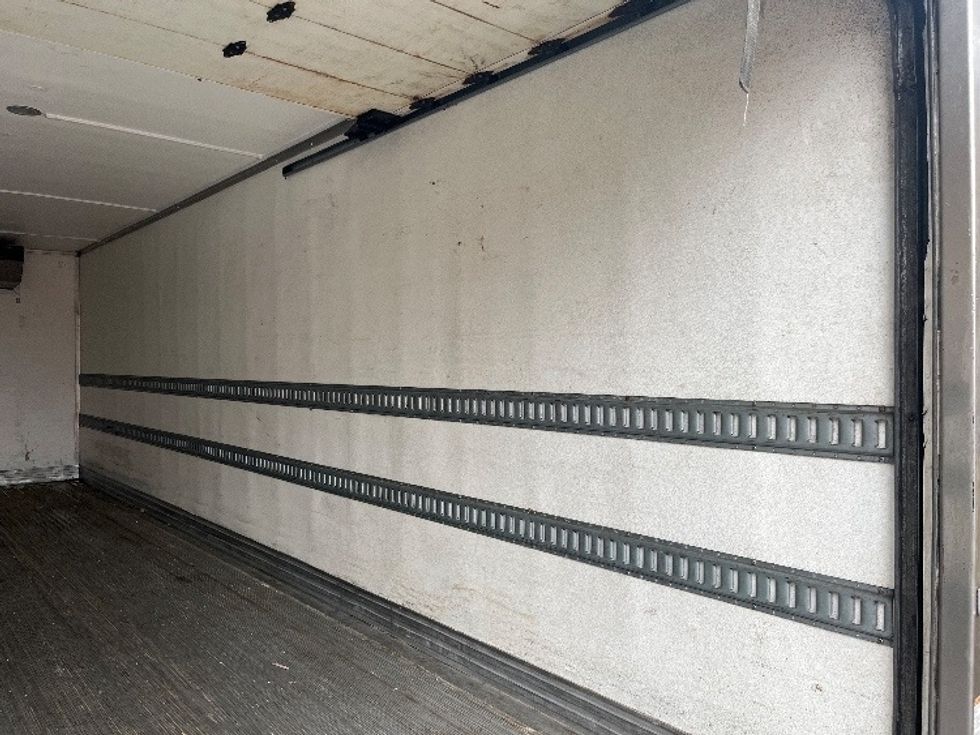 Refrigerated Truck-Light and Medium Duty Trucks-International-2020-MV607-Bronx-NY-135,491\n\t\tmiles-$ 60,000 - Image 10