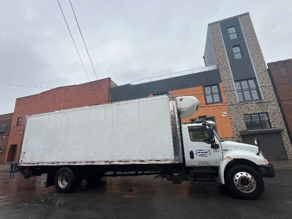 Refrigerated Truck-Light and Medium Duty Trucks-International-2020-MV607-Bronx-NY-135,491\n\t\tmiles-$ 60,000 - Image 13
