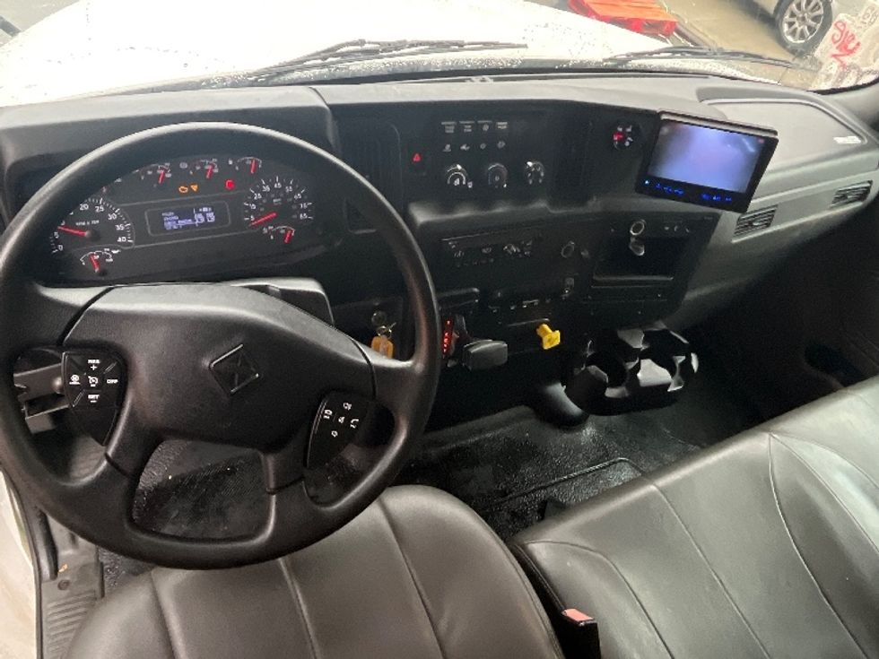 Refrigerated Truck-Light and Medium Duty Trucks-International-2020-MV607-Bronx-NY-135,491\n\t\tmiles-$ 60,000 - Image 16