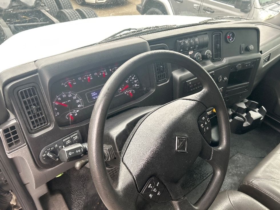 Refrigerated Truck-Light and Medium Duty Trucks-International-2020-MV607-Bronx-NY-184,998\n\t\tmiles-$ 49,250 - Image 18