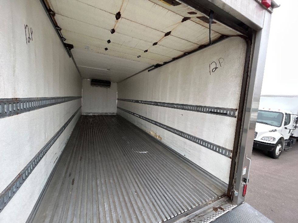Refrigerated Truck-Light and Medium Duty Trucks-International-2020-MV607-Brooklyn Park-MN-101,672\n\t\tmiles-$ 76,000 - Image 12