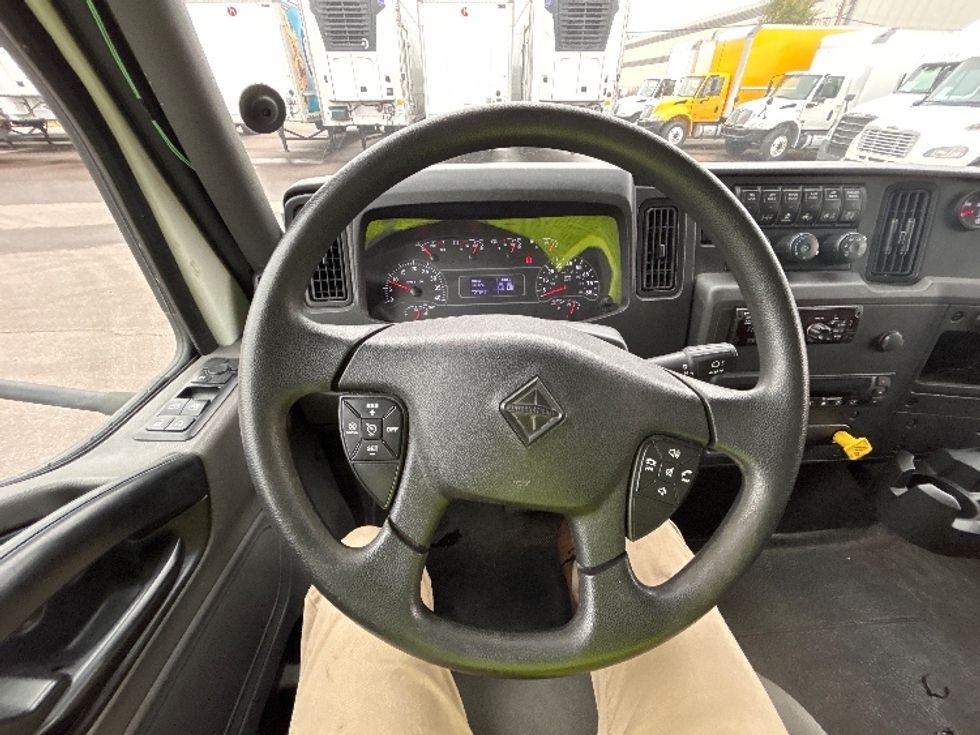 Refrigerated Truck-Light and Medium Duty Trucks-International-2020-MV607-Brooklyn Park-MN-101,672\n\t\tmiles-$ 76,000 - Image 18