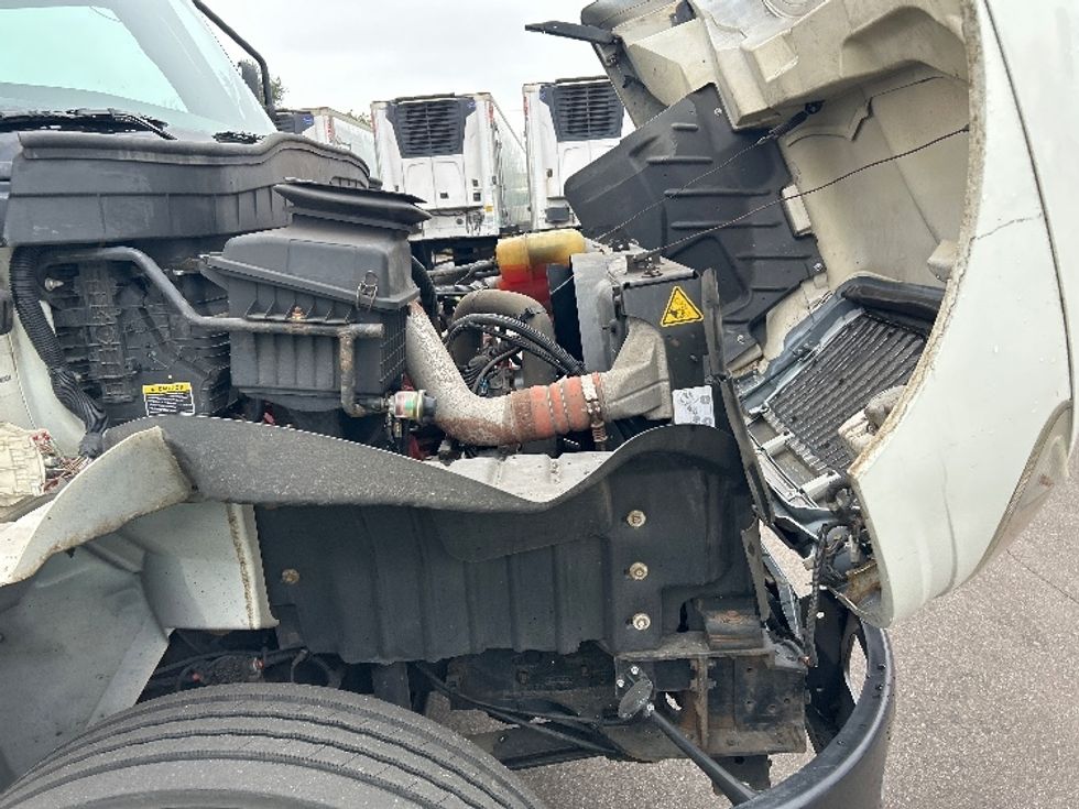 Refrigerated Truck-Light and Medium Duty Trucks-International-2020-MV607-Brooklyn Park-MN-101,672\n\t\tmiles-$ 76,000 - Image 23