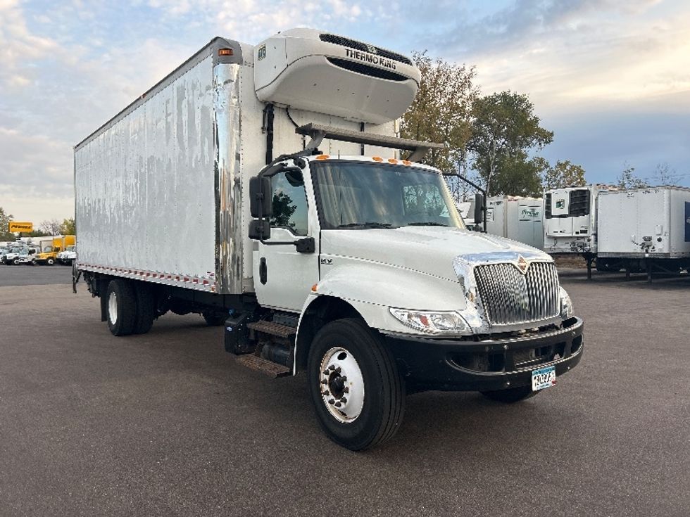 Refrigerated Truck-Light and Medium Duty Trucks-International-2020-MV607-Brooklyn Park-MN-112,039\n\t\tmiles-$ 54,750 - Image 1