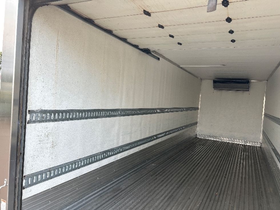 Refrigerated Truck-Light and Medium Duty Trucks-International-2020-MV607-Brooklyn Park-MN-112,039\n\t\tmiles-$ 54,750 - Image 11