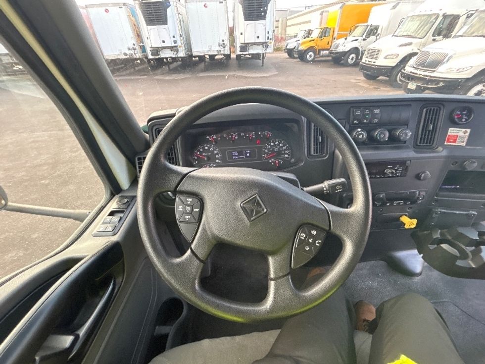 Refrigerated Truck-Light and Medium Duty Trucks-International-2020-MV607-Brooklyn Park-MN-112,039\n\t\tmiles-$ 54,750 - Image 18
