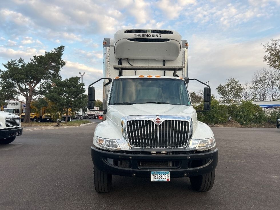 Refrigerated Truck-Light and Medium Duty Trucks-International-2020-MV607-Brooklyn Park-MN-112,039\n\t\tmiles-$ 54,750 - Image 2