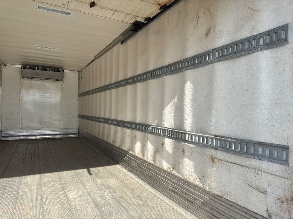 Refrigerated Truck-Light and Medium Duty Trucks-International-2020-MV607-Brooklyn Park-MN-119,169\n\t\tmiles-$ 51,500 - Image 12