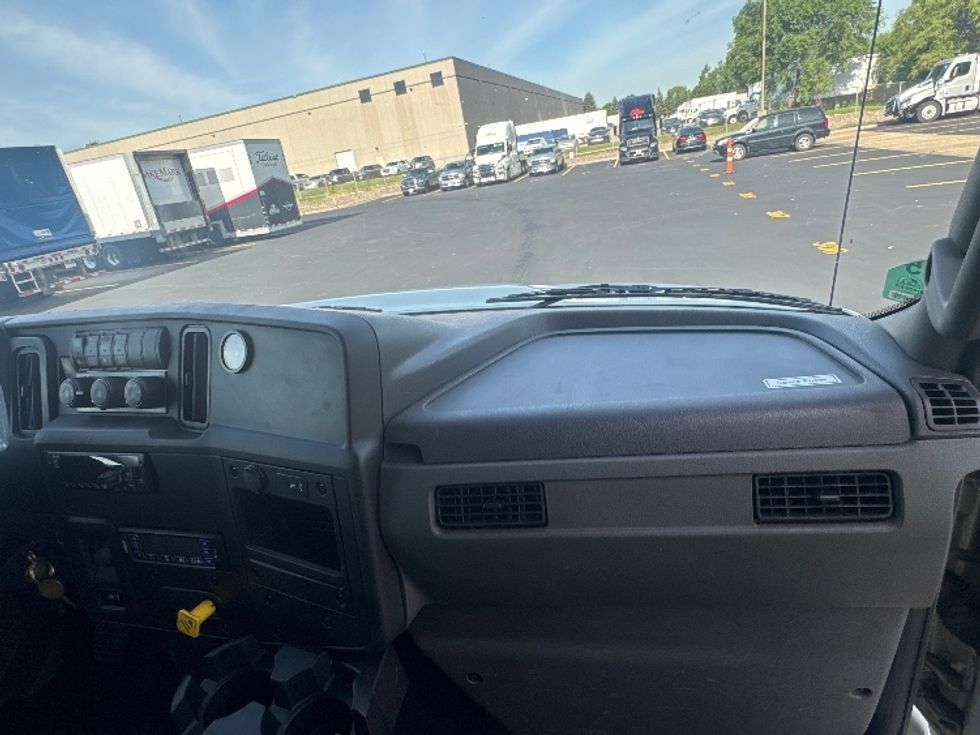 Refrigerated Truck-Light and Medium Duty Trucks-International-2020-MV607-Brooklyn Park-MN-119,169\n\t\tmiles-$ 51,500 - Image 21