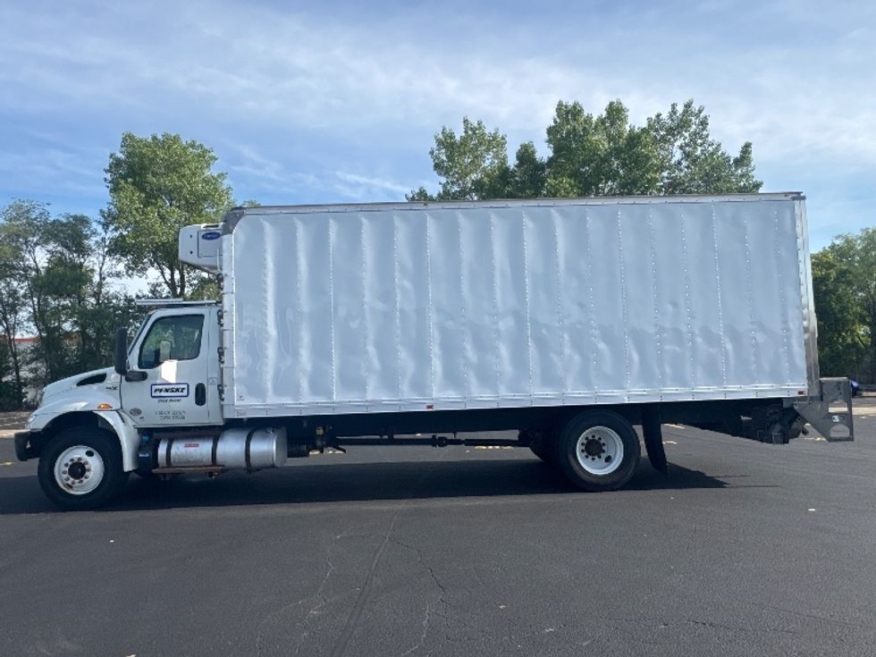 Refrigerated Truck-Light and Medium Duty Trucks-International-2020-MV607-Brooklyn Park-MN-119,169\n\t\tmiles-$ 51,500 - Image 4