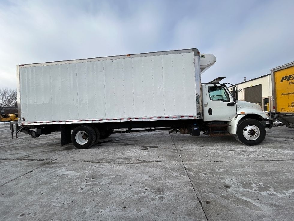 Refrigerated Truck-Light and Medium Duty Trucks-International-2020-MV607-Brooklyn Park-MN-122,532\n\t\tmiles-$ 53,750 - Image 15