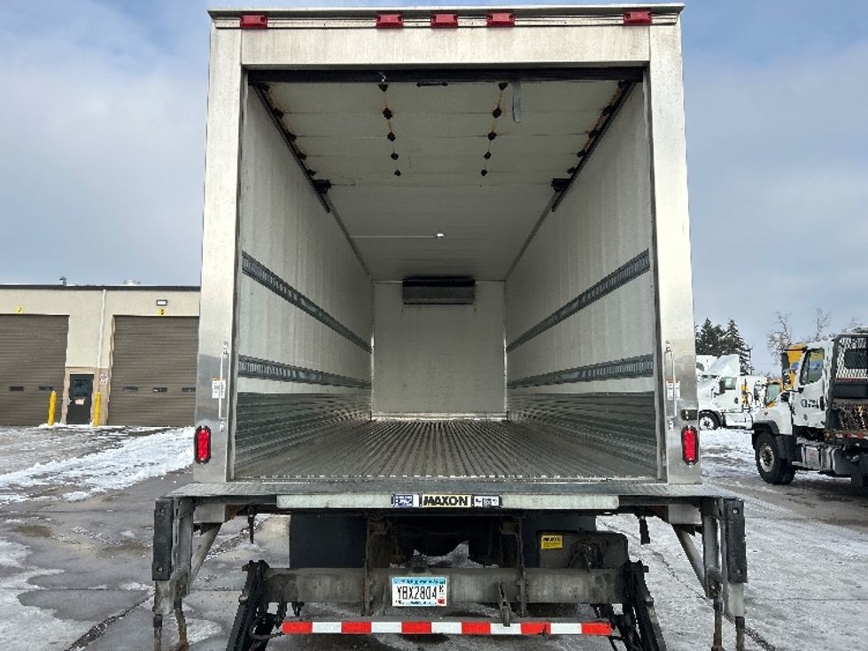 Refrigerated Truck-Light and Medium Duty Trucks-International-2020-MV607-Brooklyn Park-MN-122,532\n\t\tmiles-$ 53,750 - Image 8