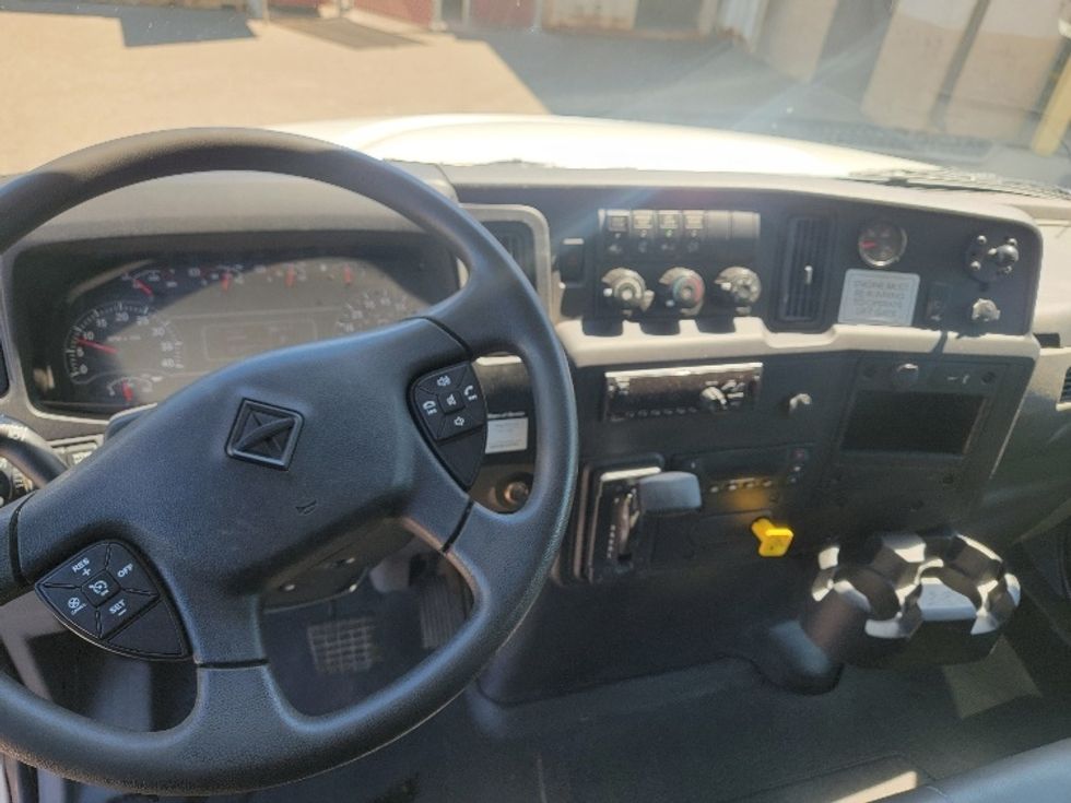 Refrigerated Truck-Light and Medium Duty Trucks-International-2020-MV607-Brooklyn Park-MN-160,508\n\t\tmiles-$ 54,500 - Image 18