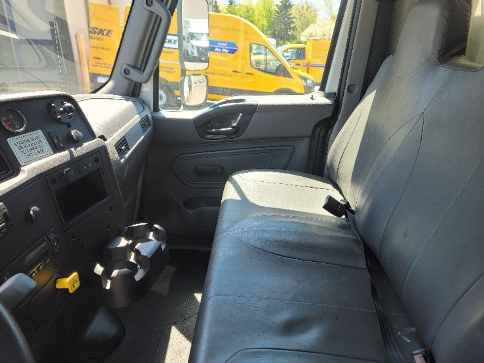 Refrigerated Truck-Light and Medium Duty Trucks-International-2020-MV607-Brooklyn Park-MN-160,508\n\t\tmiles-$ 54,500 - Image 19
