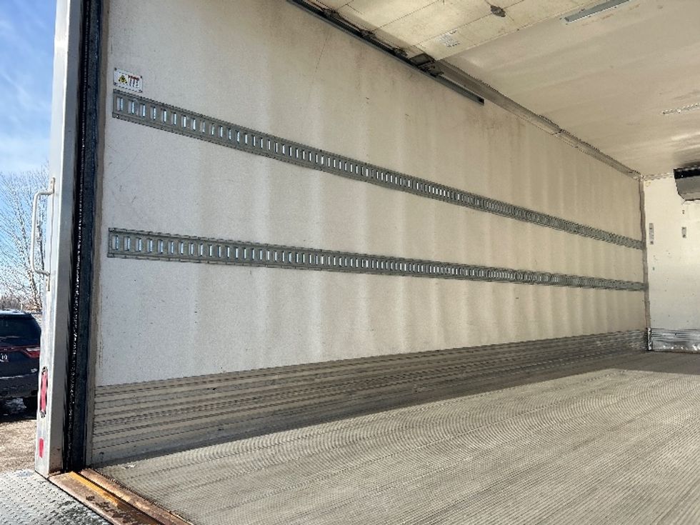 Refrigerated Truck-Light and Medium Duty Trucks-International-2020-MV607-Brooklyn Park-MN-168,618\n\t\tmiles-$ 54,000 - Image 10