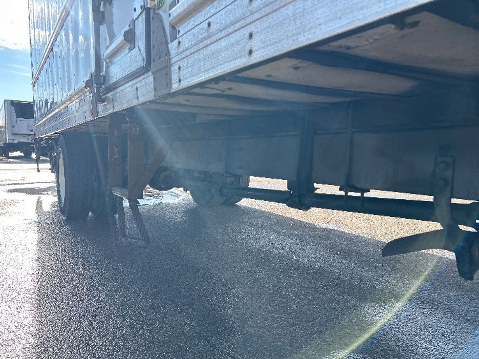 Refrigerated Truck-Light and Medium Duty Trucks-International-2020-MV607-Brooklyn Park-MN-168,618\n\t\tmiles-$ 54,000 - Image 13