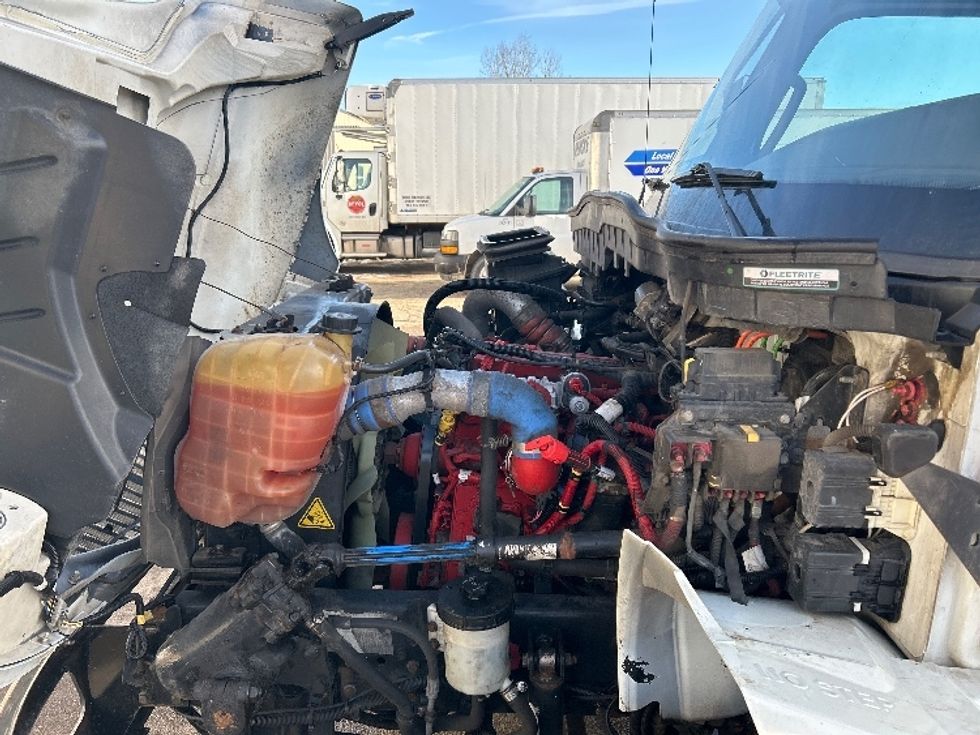 Refrigerated Truck-Light and Medium Duty Trucks-International-2020-MV607-Brooklyn Park-MN-168,618\n\t\tmiles-$ 54,000 - Image 23