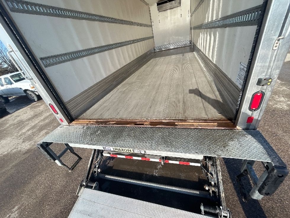 Refrigerated Truck-Light and Medium Duty Trucks-International-2020-MV607-Brooklyn Park-MN-168,618\n\t\tmiles-$ 54,000 - Image 9