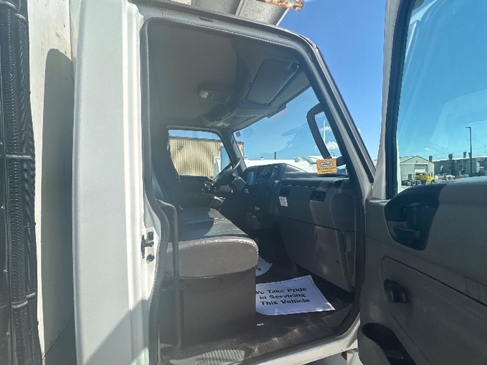 Refrigerated Truck-Light and Medium Duty Trucks-International-2020-MV607-Brooklyn Park-MN-231,814\n\t\tmiles-$ 47,250 - Image 20