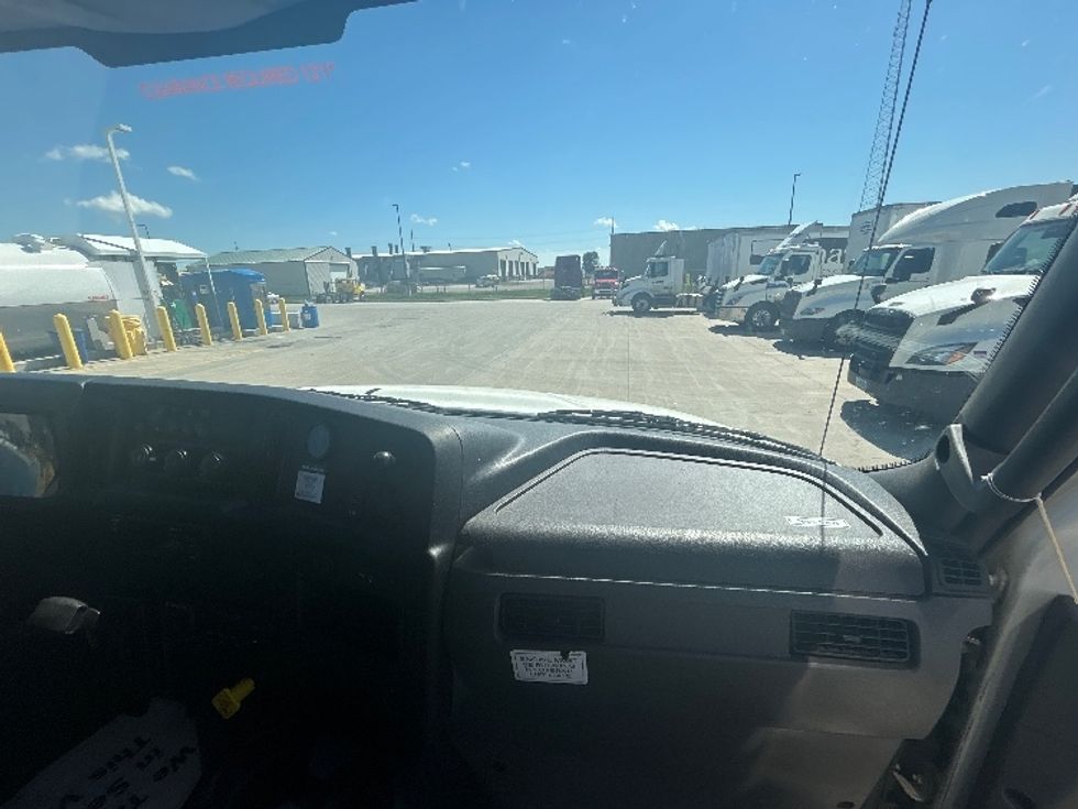 Refrigerated Truck-Light and Medium Duty Trucks-International-2020-MV607-Brooklyn Park-MN-231,814\n\t\tmiles-$ 47,250 - Image 21