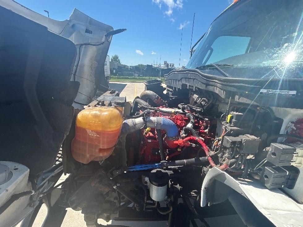 Refrigerated Truck-Light and Medium Duty Trucks-International-2020-MV607-Brooklyn Park-MN-231,814\n\t\tmiles-$ 47,250 - Image 24