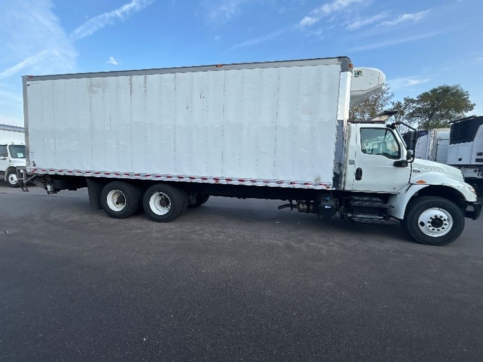 Refrigerated Truck-Light and Medium Duty Trucks-International-2020-MV607-Brooklyn Park-MN-93,646\n\t\tmiles-$ 76,500 - Image 15