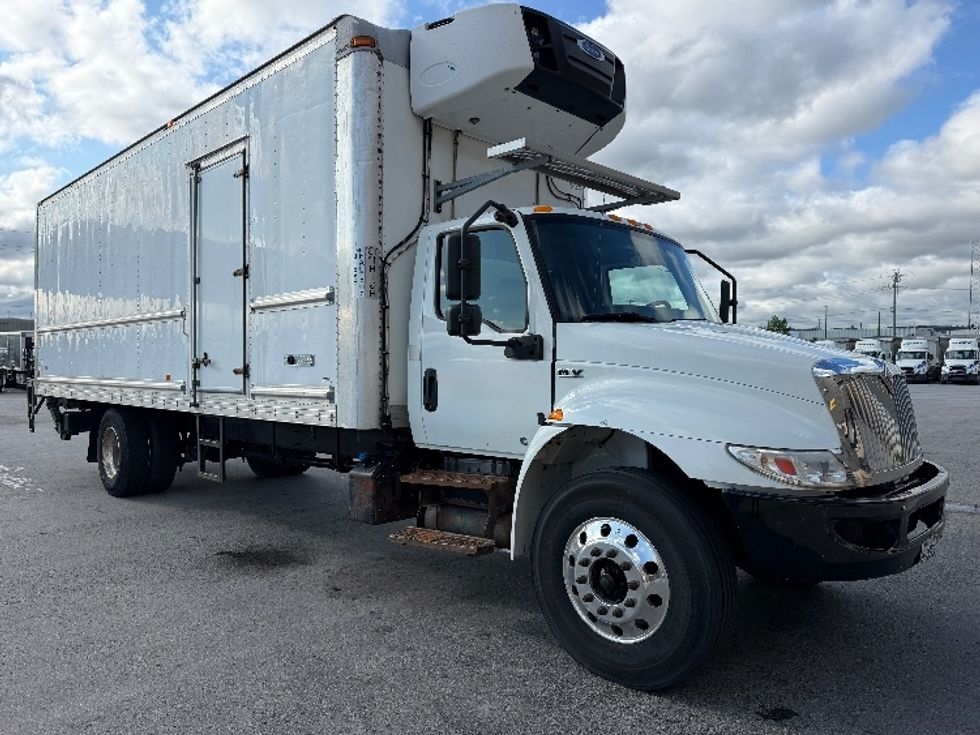 Refrigerated Truck-Light and Medium Duty Trucks-International-2020-MV607-Burlington-ON-248,789\n\t\tkm-$ 64,250 - Image 1