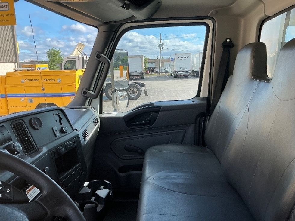 Refrigerated Truck-Light and Medium Duty Trucks-International-2020-MV607-Burlington-ON-248,789\n\t\tkm-$ 64,250 - Image 19