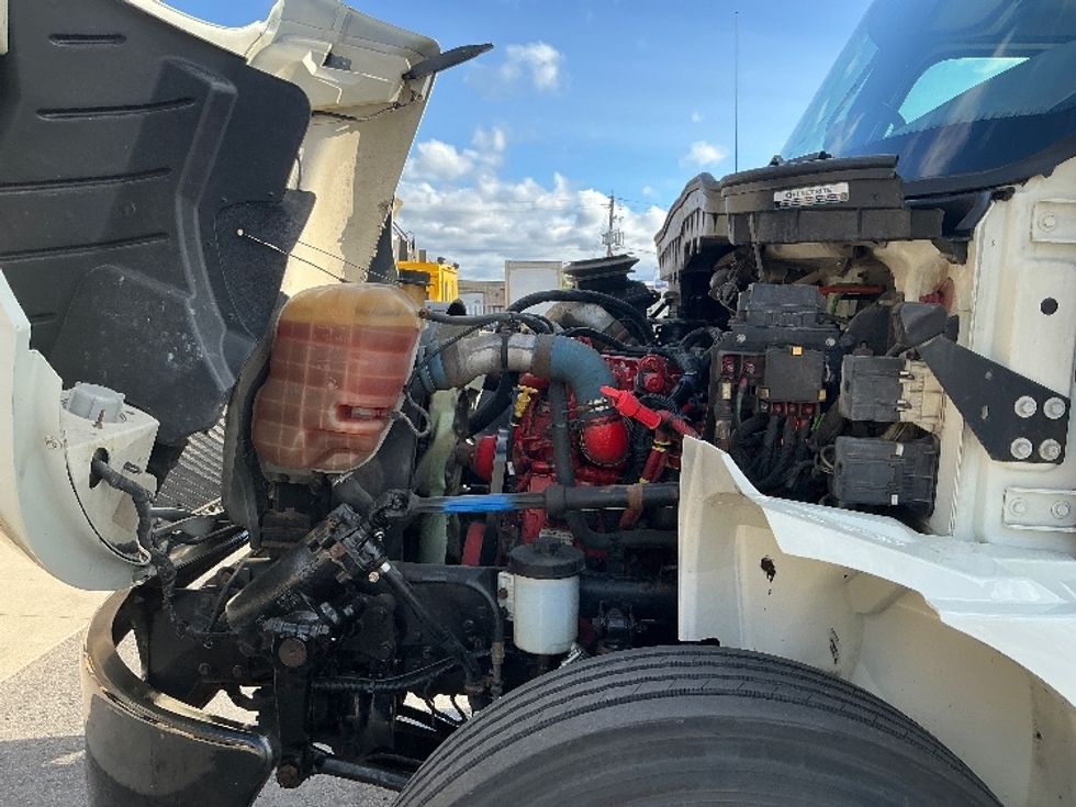 Refrigerated Truck-Light and Medium Duty Trucks-International-2020-MV607-Burlington-ON-248,789\n\t\tkm-$ 64,250 - Image 24