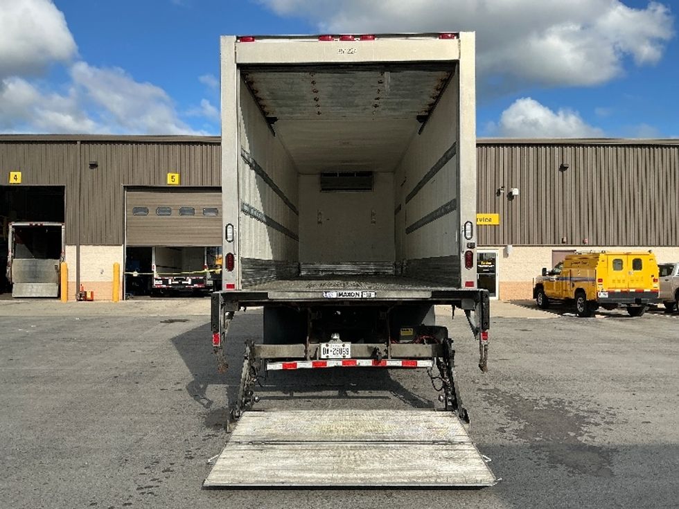 Refrigerated Truck-Light and Medium Duty Trucks-International-2020-MV607-Burlington-ON-248,789\n\t\tkm-$ 64,250 - Image 9
