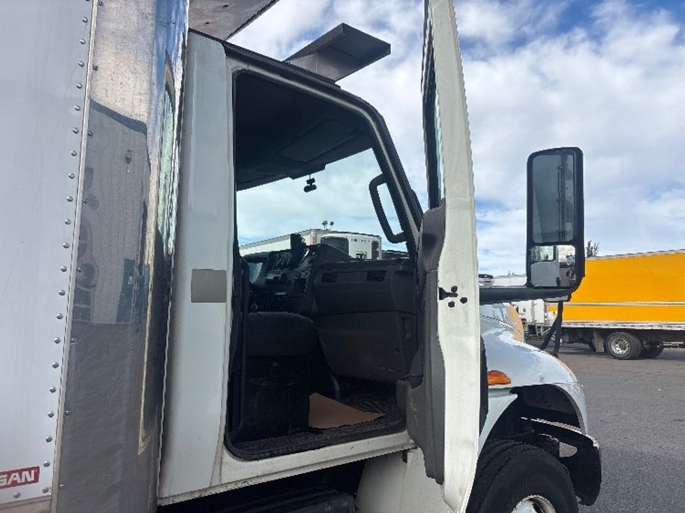 Refrigerated Truck-Light and Medium Duty Trucks-International-2020-MV607-Calgary-AB-353,539\n\t\tkm-$ 48,750 - Image 19