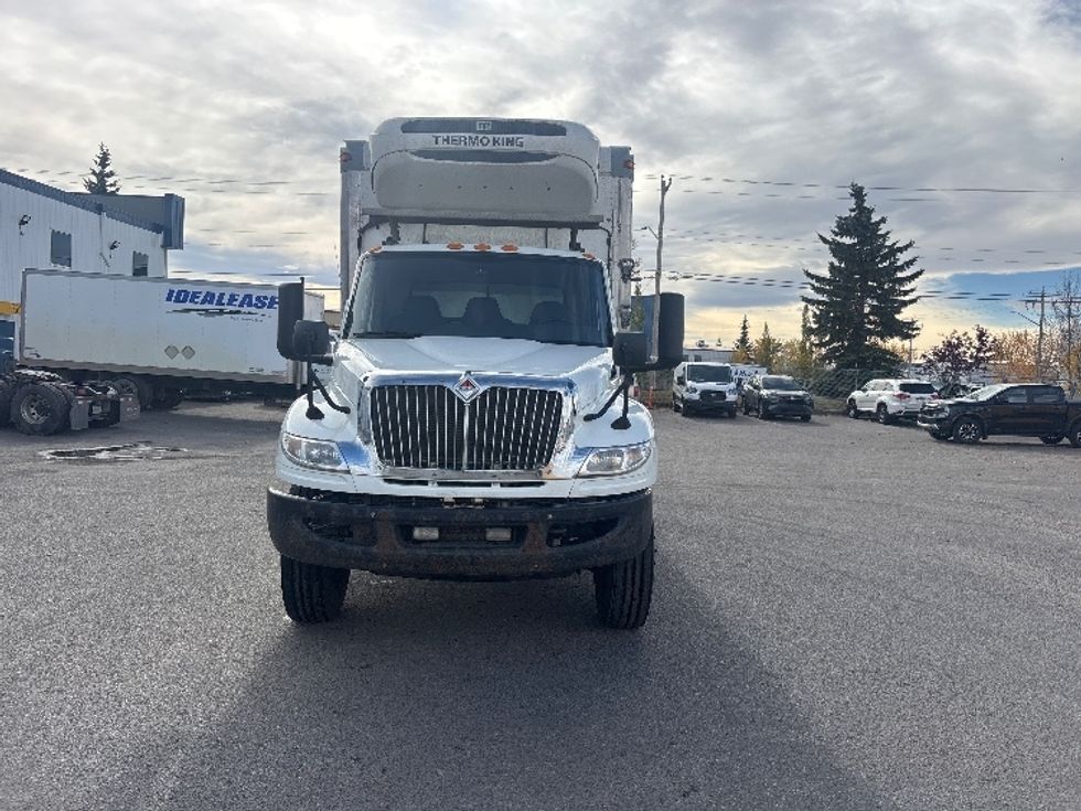 Refrigerated Truck-Light and Medium Duty Trucks-International-2020-MV607-Calgary-AB-353,539\n\t\tkm-$ 48,750 - Image 2