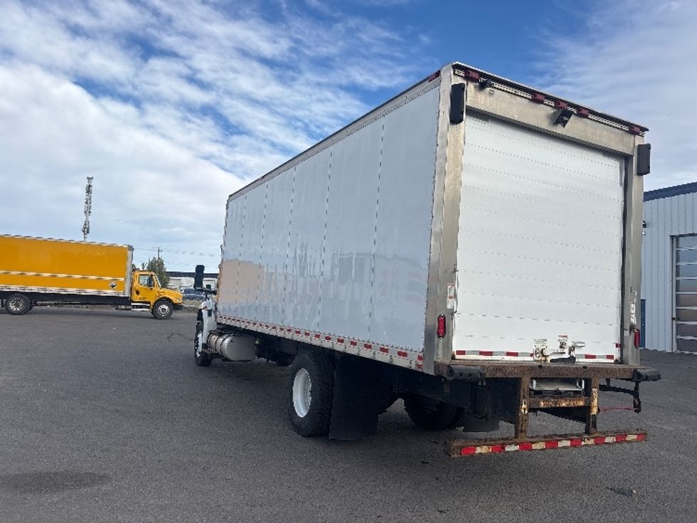 Refrigerated Truck-Light and Medium Duty Trucks-International-2020-MV607-Calgary-AB-353,539\n\t\tkm-$ 48,750 - Image 6
